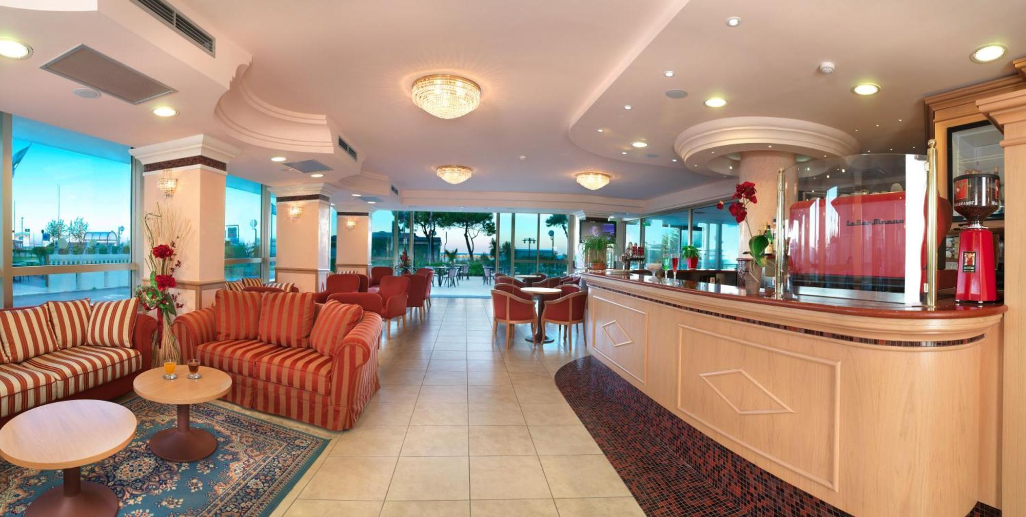 Hotel Mondial Беллария-Иджеа-Марина Экстерьер фото
