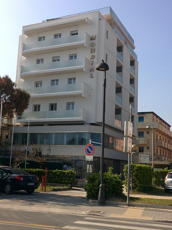 Hotel Mondial Беллария-Иджеа-Марина Экстерьер фото